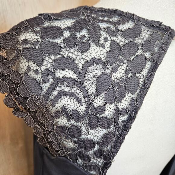 David's Bridal‎ Pewter Gray Mesh Floor Length Bridesmaid Dress Size 10 - Picture 6 of 8